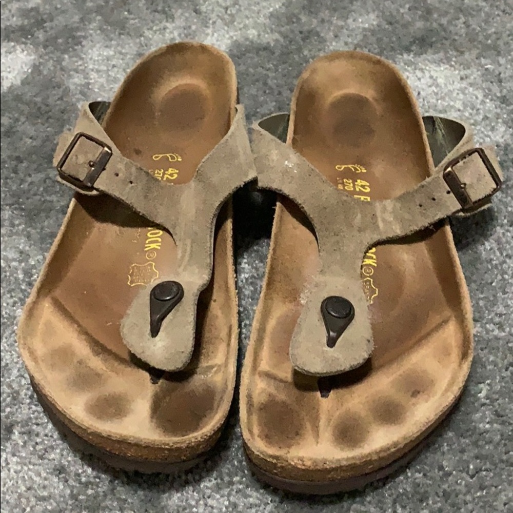 Birkenstock’s size 42
